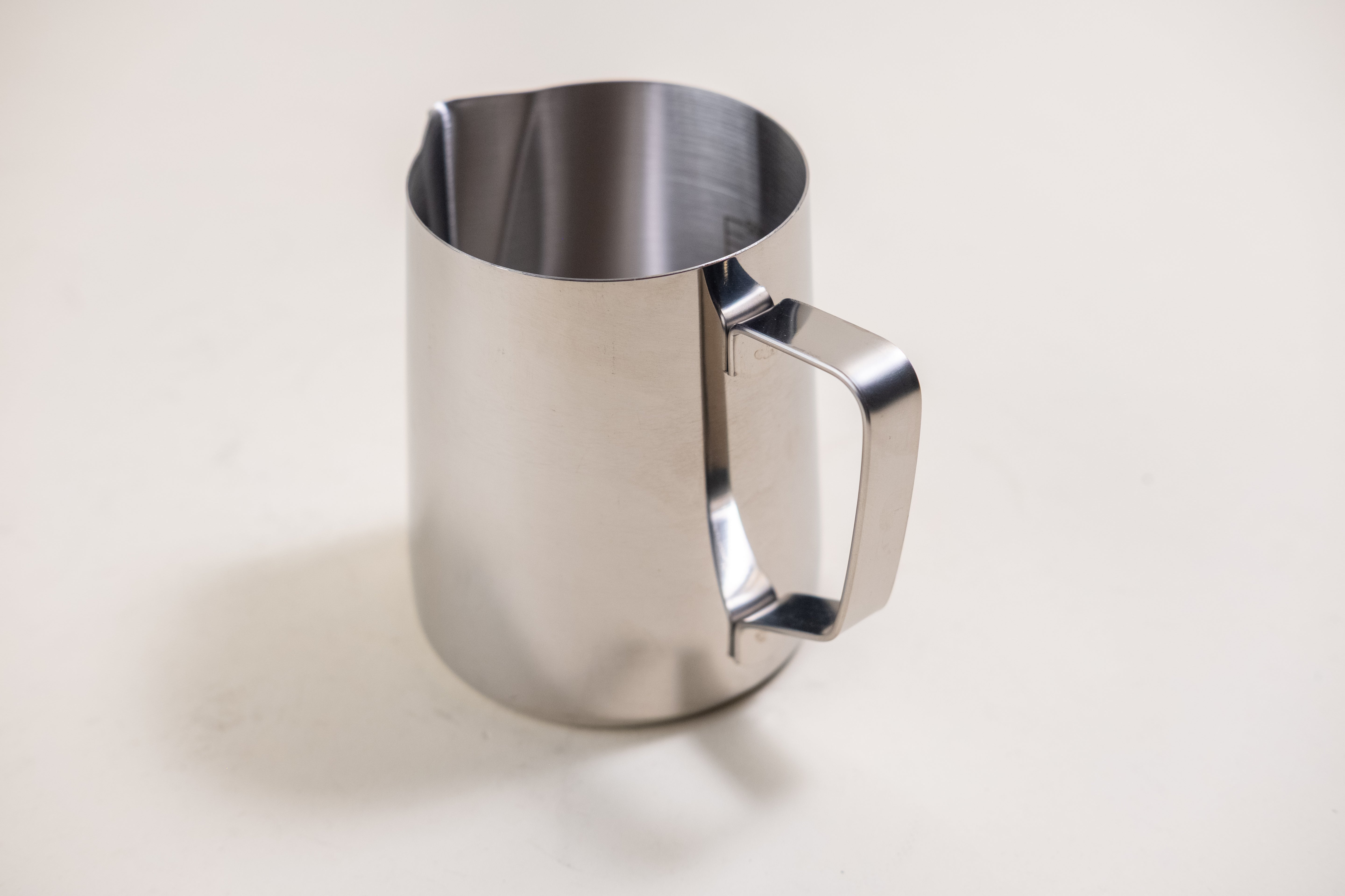 Basic Milk Pitcher | 500 ML / 17 Oz