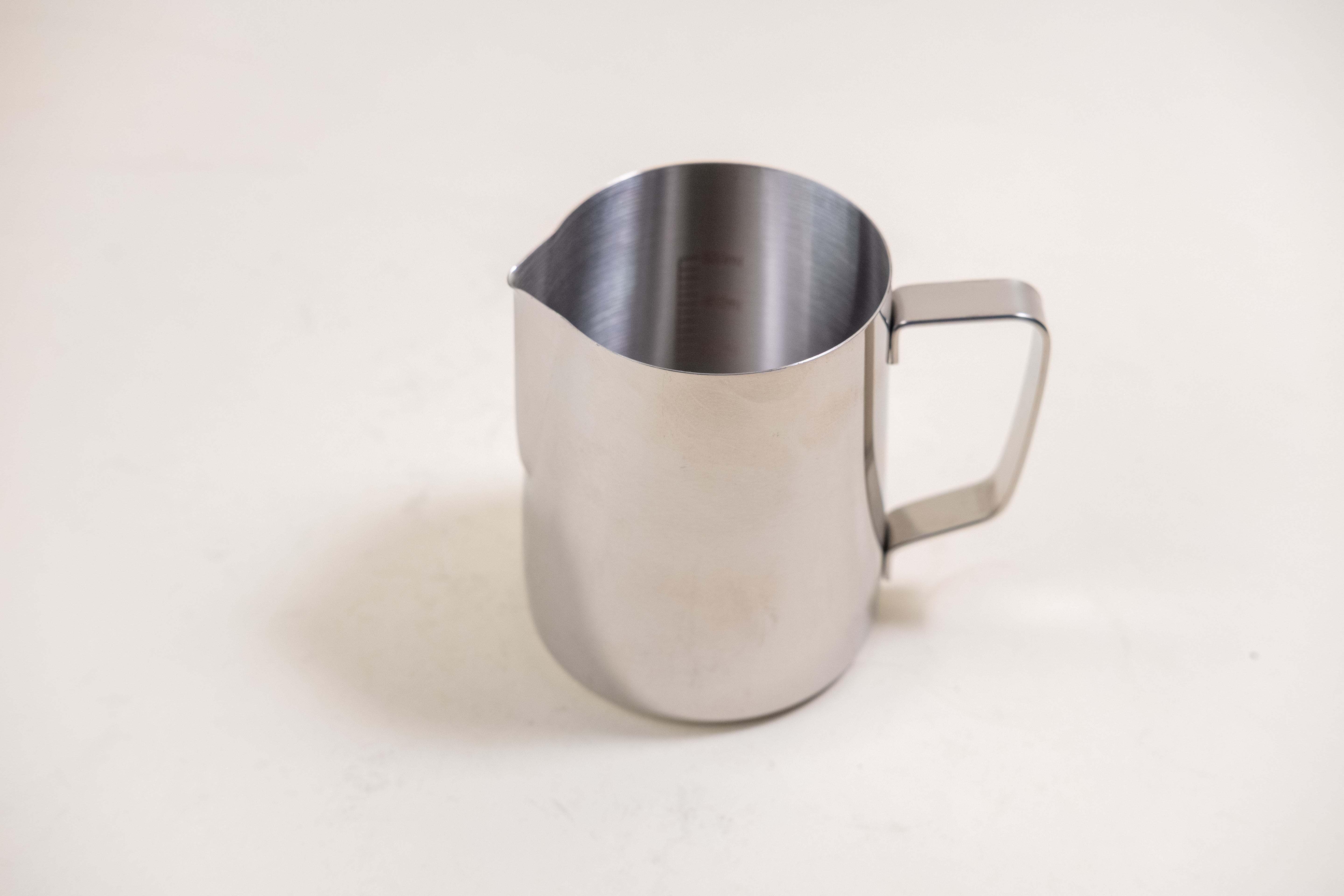Basic Milk Pitcher | 500 ML / 17 Oz