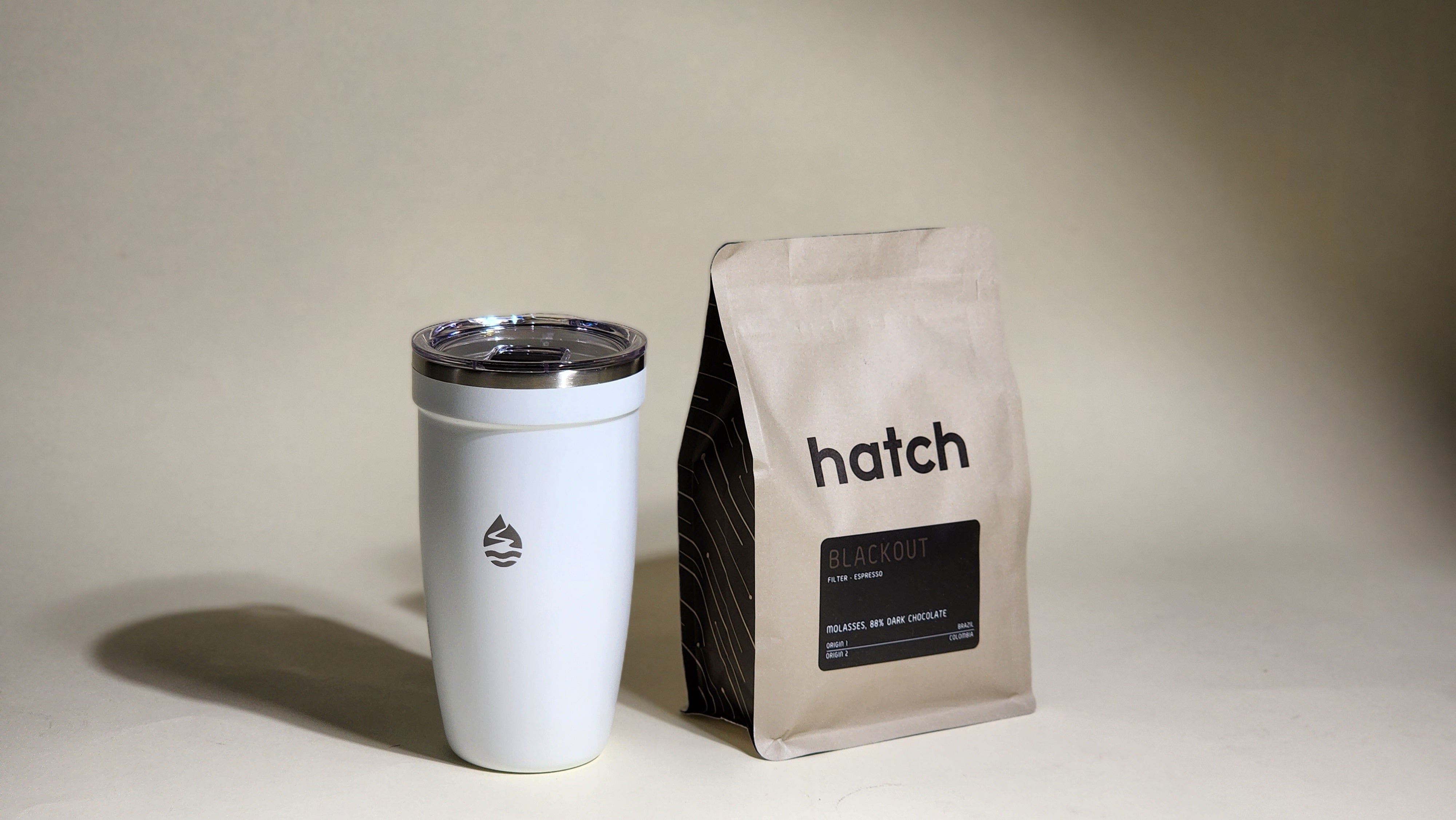 Hatch Coffee - Blackout: A bold blend for comforting days, offering classic flavors with a hint of something new. Crafted from Brazilian and Colombian beans, featuring tasting notes of molasses and 88% dark chocolate. Ideal for bold espresso and filter brewing. Explore our core coffee offerings: Supernova, Starlight, Gamma, and Blackout blends.